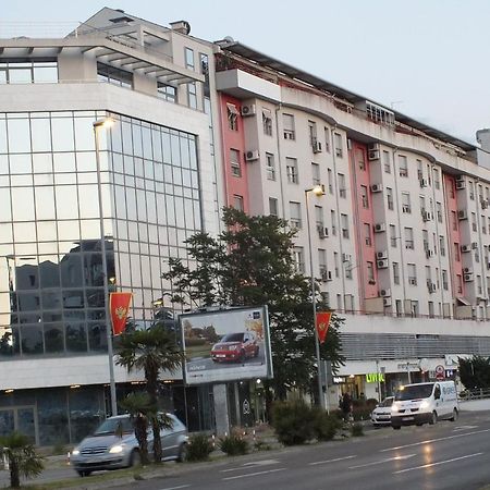 Apartment Temple Podgorica Exteriör bild